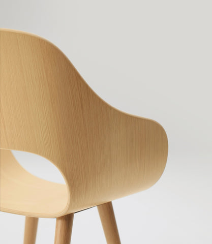 Roundish Armchair Wooden Seat