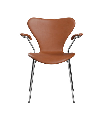 Fritz Hansen 3207 "7'eren" stol