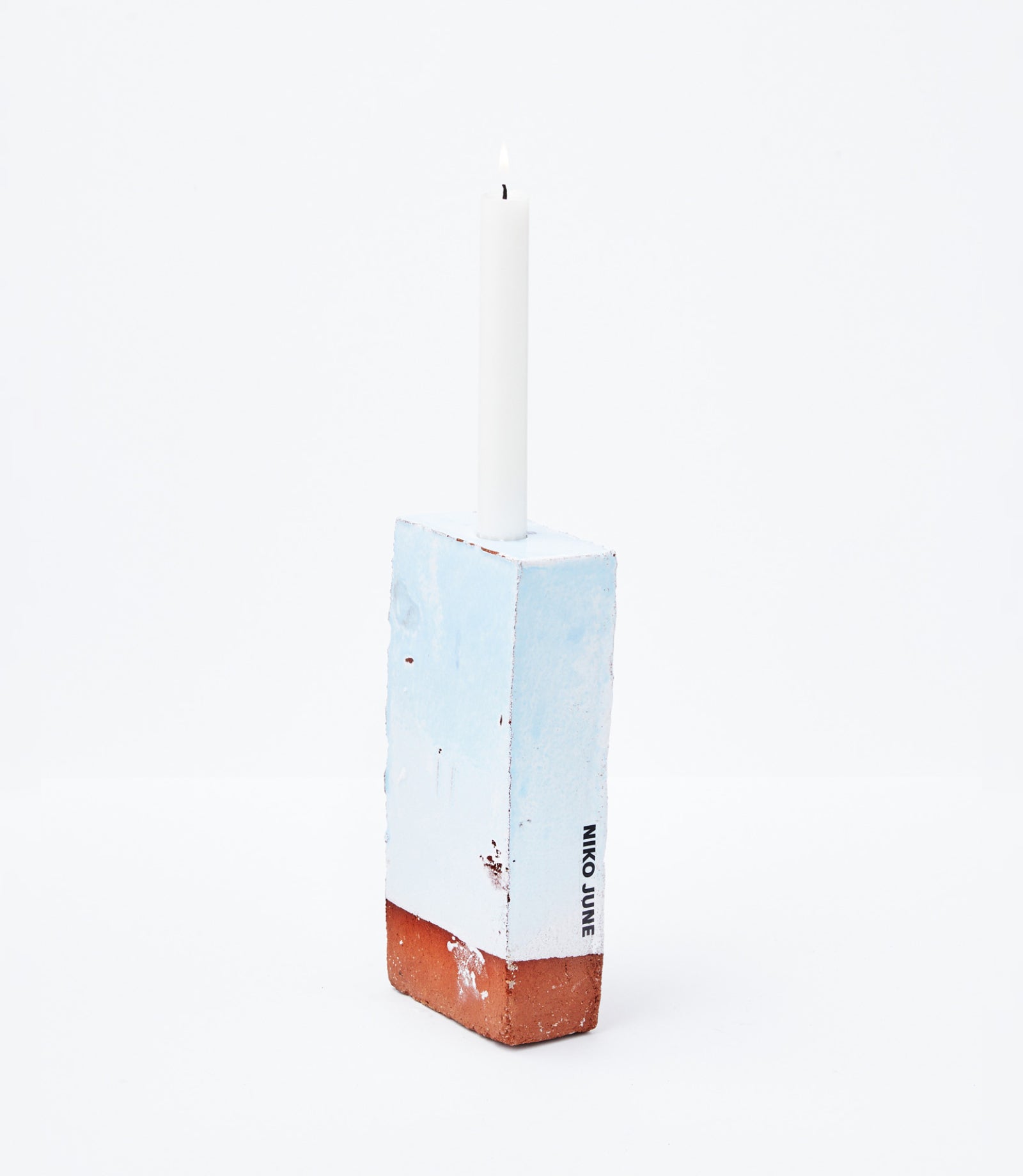 NIKO JUNE A Single Brick Candle