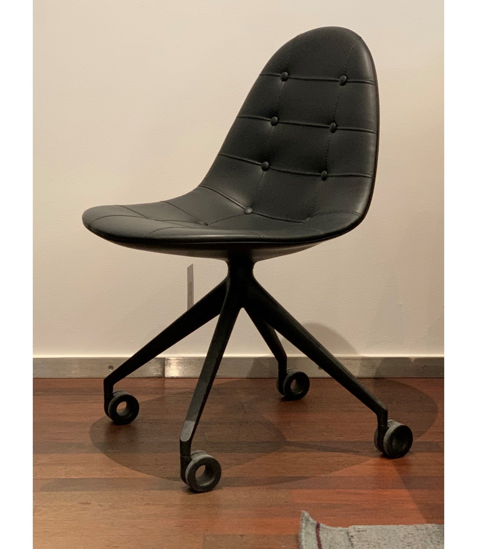 Cassina Caprice kontorstol